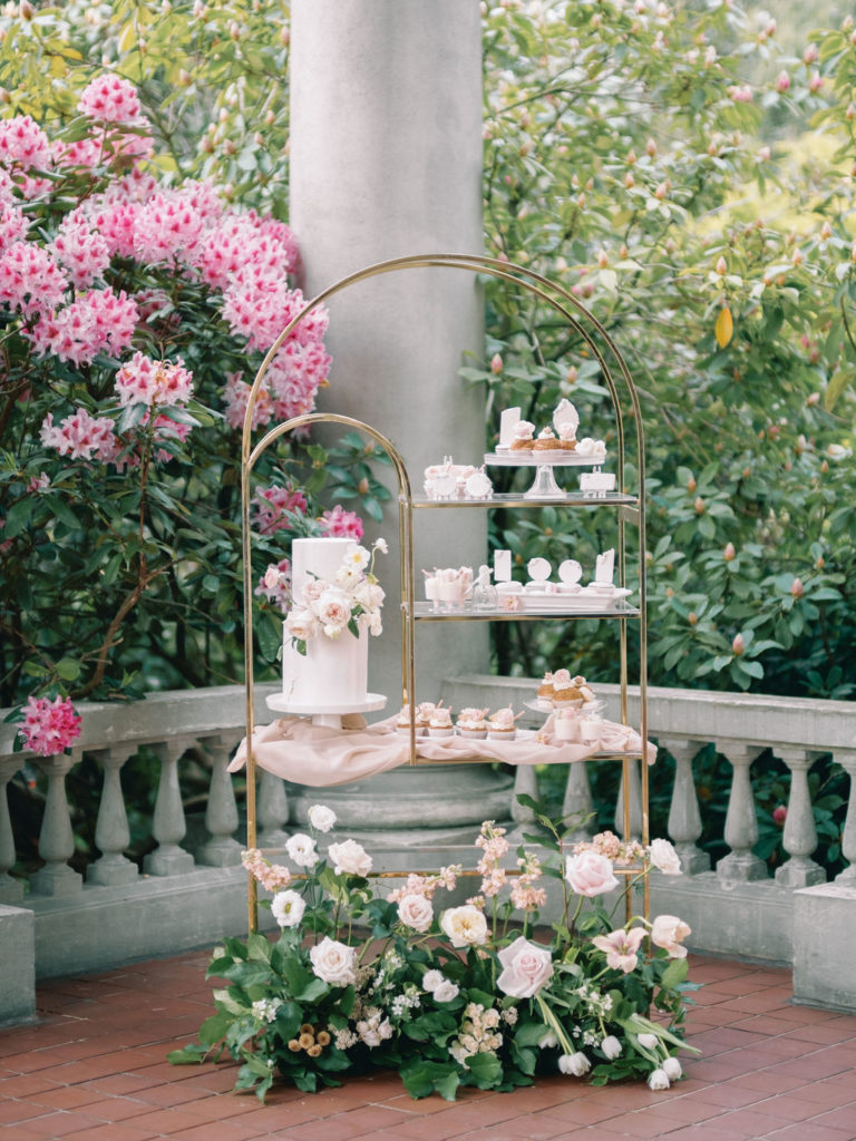 spring hycroft wedding dessert display