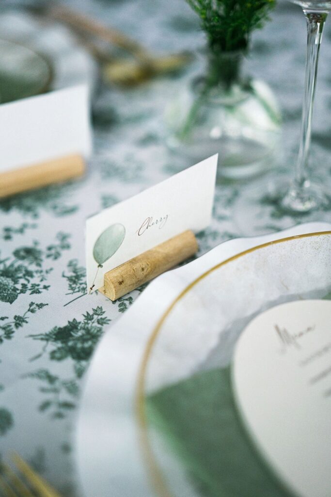 Winnie the Pooh placecard for baby shower