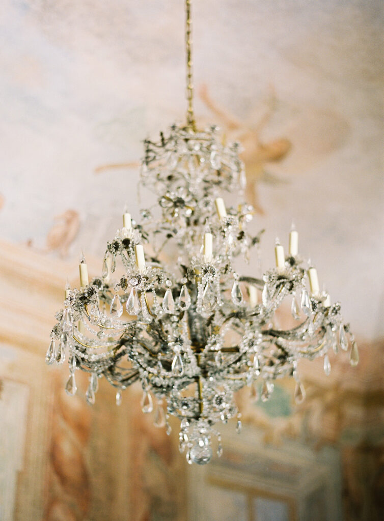 Chandelier at Villa Balbiano