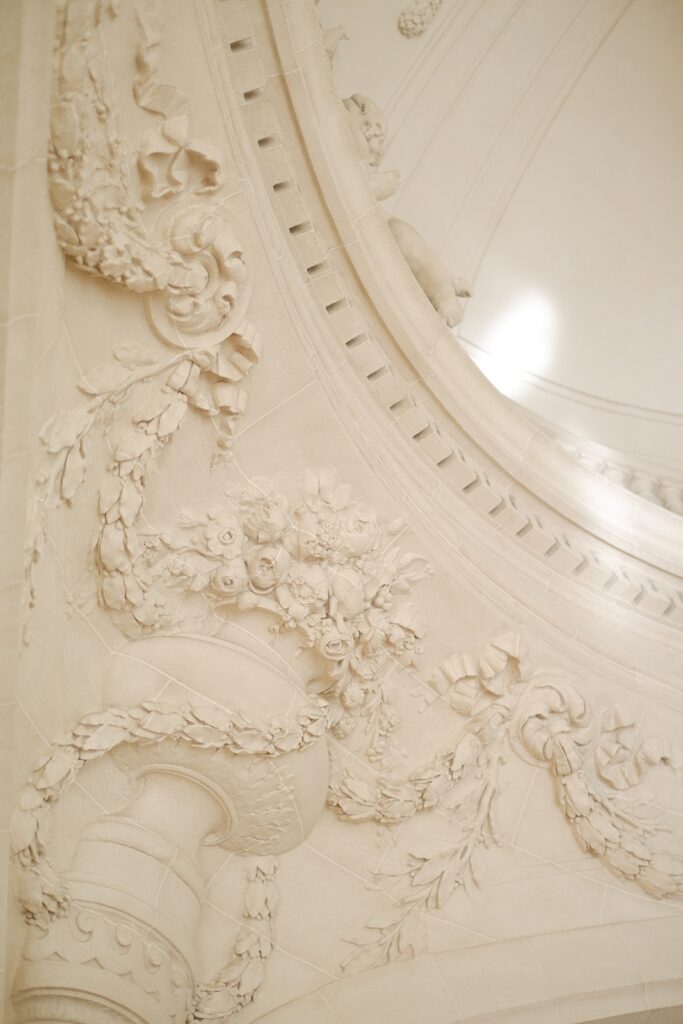 Ceiling details of Dauphine Room